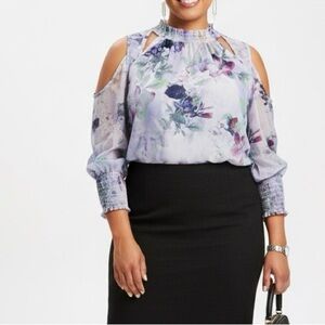 Torrid Floral off-Shoulder  Blouse